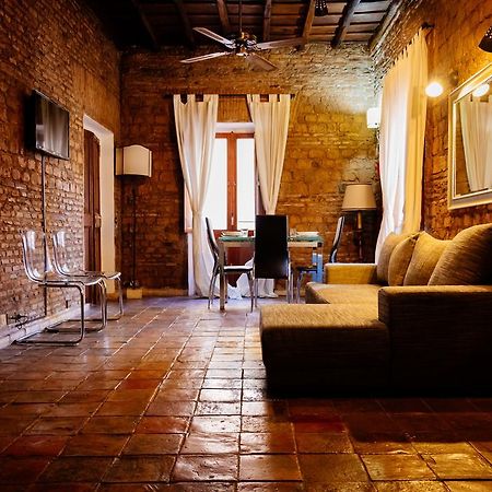Gorgeous House Trastevere ローマ 部屋 写真